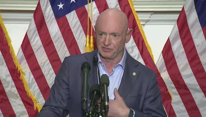 Pentagon Akan Meninjau Perkataan Mark Kelly Tentang Stok Senjata AS
