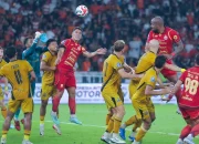 Perebutan Liga Inggris dan BRI Super League: Persaingan Sengit dan Drama di Lapangan