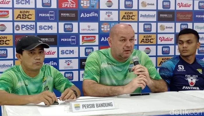 Persib Bandung Terkena Sanksi Larangan Registrasi Pemain dari FIFA
