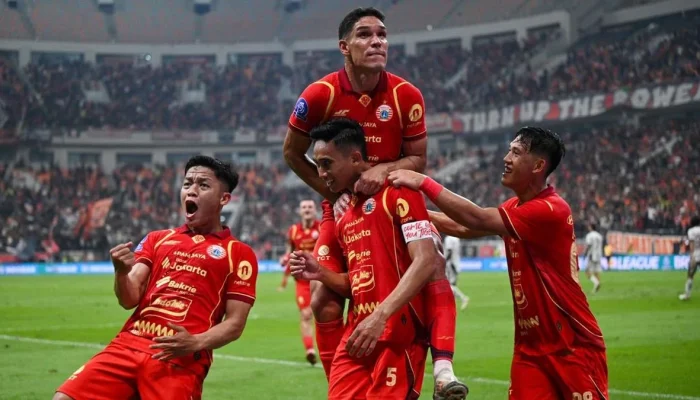 Persija vs Persis: Tundukkan Rival dengan Kemenangan 4-0, Empat Laga Penentu Gelar Menanti