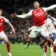 Piero Hincapie Tertawa Terbahak-bahak Setelah Arsenal Menangi Gelar Premier League