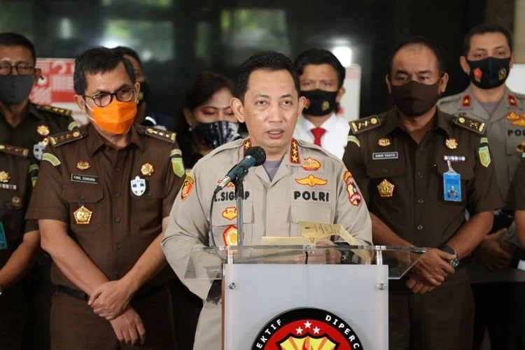 Prabowo Setuju Pengangkatan Kapolri Tetap Lewat DPR, Tekankan Stabilitas dan Kontrol Legislatif