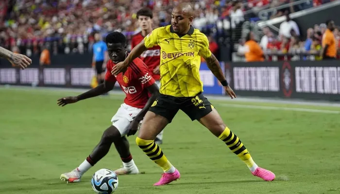 Premier League: Persaingan Eropa, Cedera Pemain, dan Transfer Donyell Malen Mengguncang Musim 2025/26