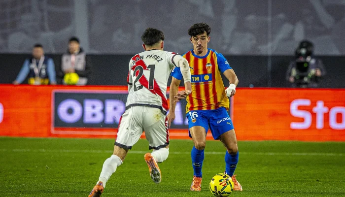 Rayo Vallecano dan Valencia CF Berjuang untuk Mempertahankan Posisi di La Liga
