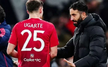 Revolusi Lini Tengah Manchester United: Manuel Ugarte Dijual Setengah Harga, Sementara Moise Kean dan Leao Jadi Pilihan Utama