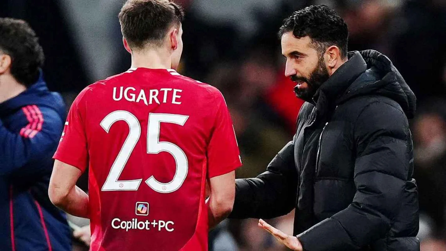 Revolusi Lini Tengah Manchester United: Manuel Ugarte Dijual Setengah Harga, Sementara Moise Kean dan Leao Jadi Pilihan Utama