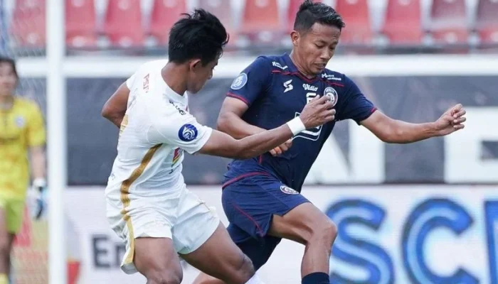 Rio Fahmi Jadi Sorotan Panas: Antara Persija, Arema FC, dan Persib Bandung