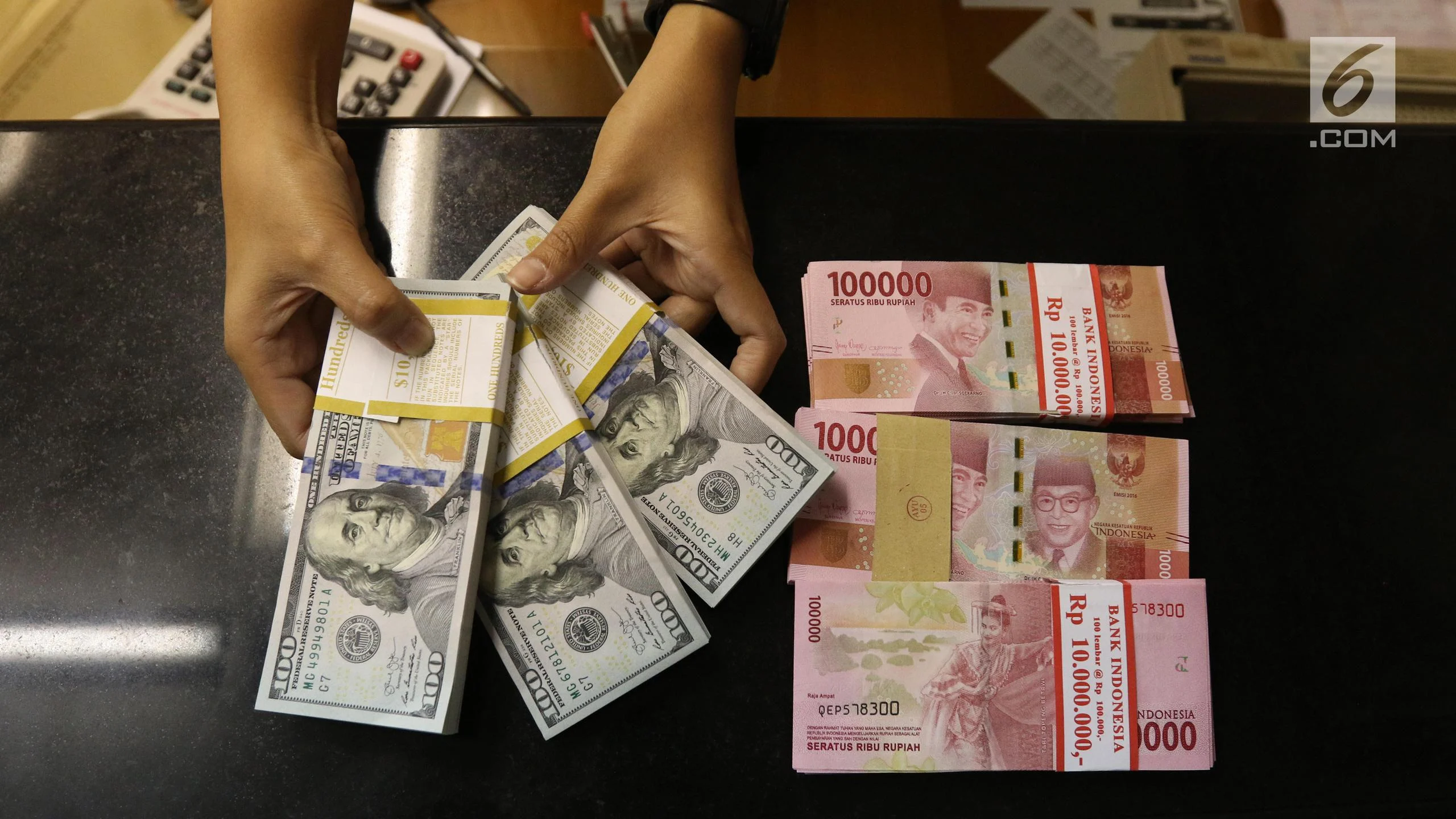Rupiah Anjlok Lagi, Kini Tembus 17.514 per Dolar AS