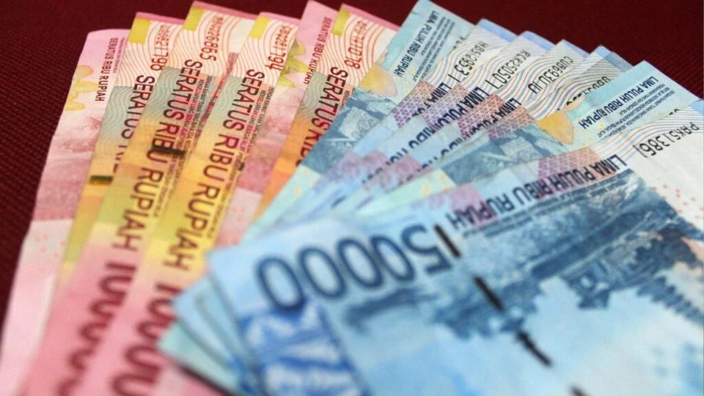 Rupiah Melemah, Peluang Bagi Pariwisata Indonesia