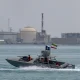Serangan Pesawat Nirawak Iran Guncang Selat Hormuz, Harga Minyak Melonjak dan Gencatan Senjata Terancam