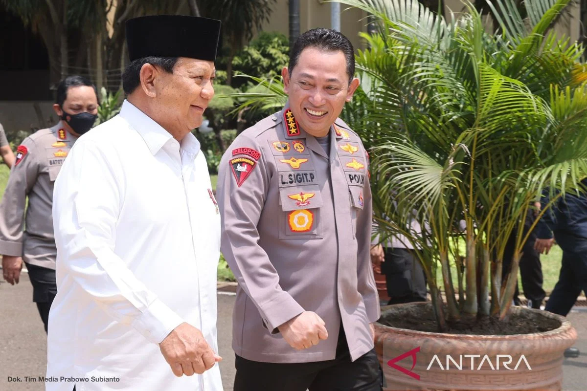 TNI AL Terlibat Kasus Polisi Dianiaya di Surabaya, Sementara itu Presiden Prabowo Subianto Disambut Presiden Prancis