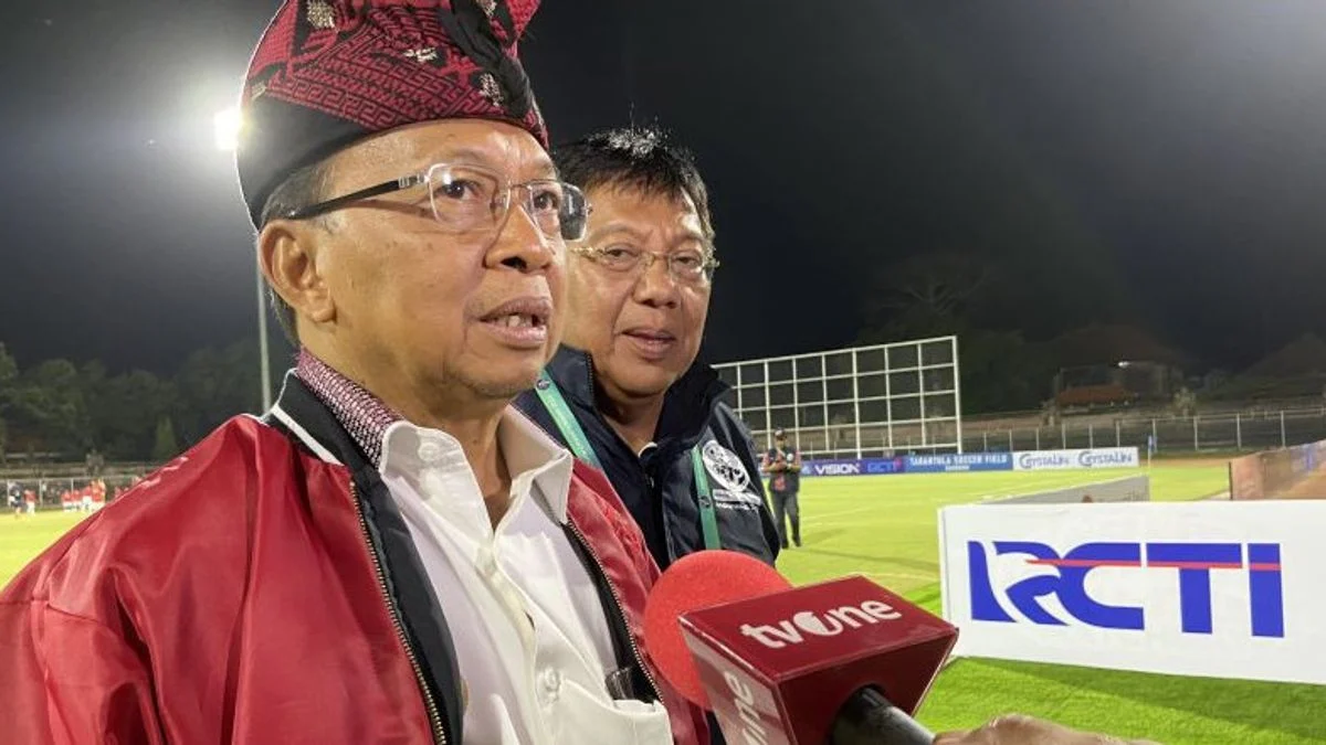 Tom Bischof Kecewa Setelah Tidak Dipilih untuk Piala Dunia, Temukan Ketenangan Bersama Pacarnya