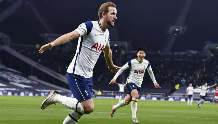 Tottenham Hotspur Hadapi Tantangan Berat di Stamford Bridge