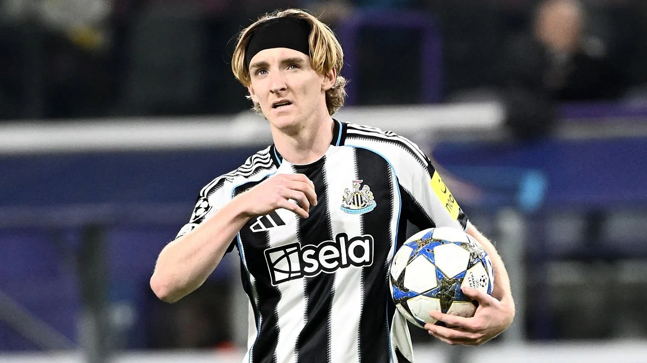 Transfer Anthony Gordon: Bayern Munich Tawarkan Kontrak Lima Tahun, Arsenal Siap Rebut Bintang Newcastle