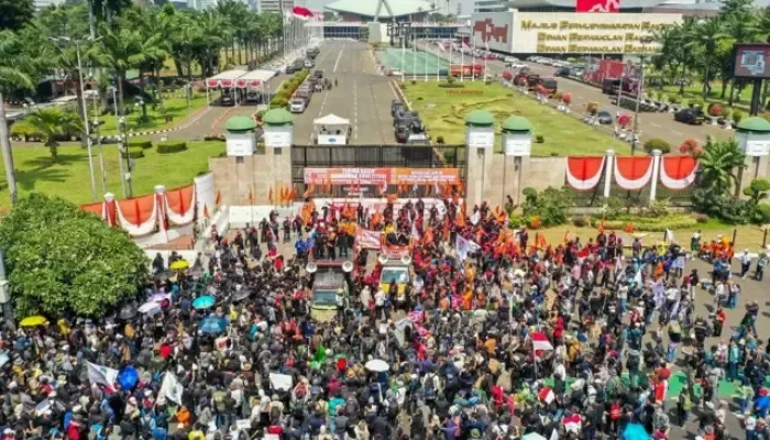 Aksi Demo Hari Ini di Jakarta: 3.761 Personel Gabungan Diterjunkan