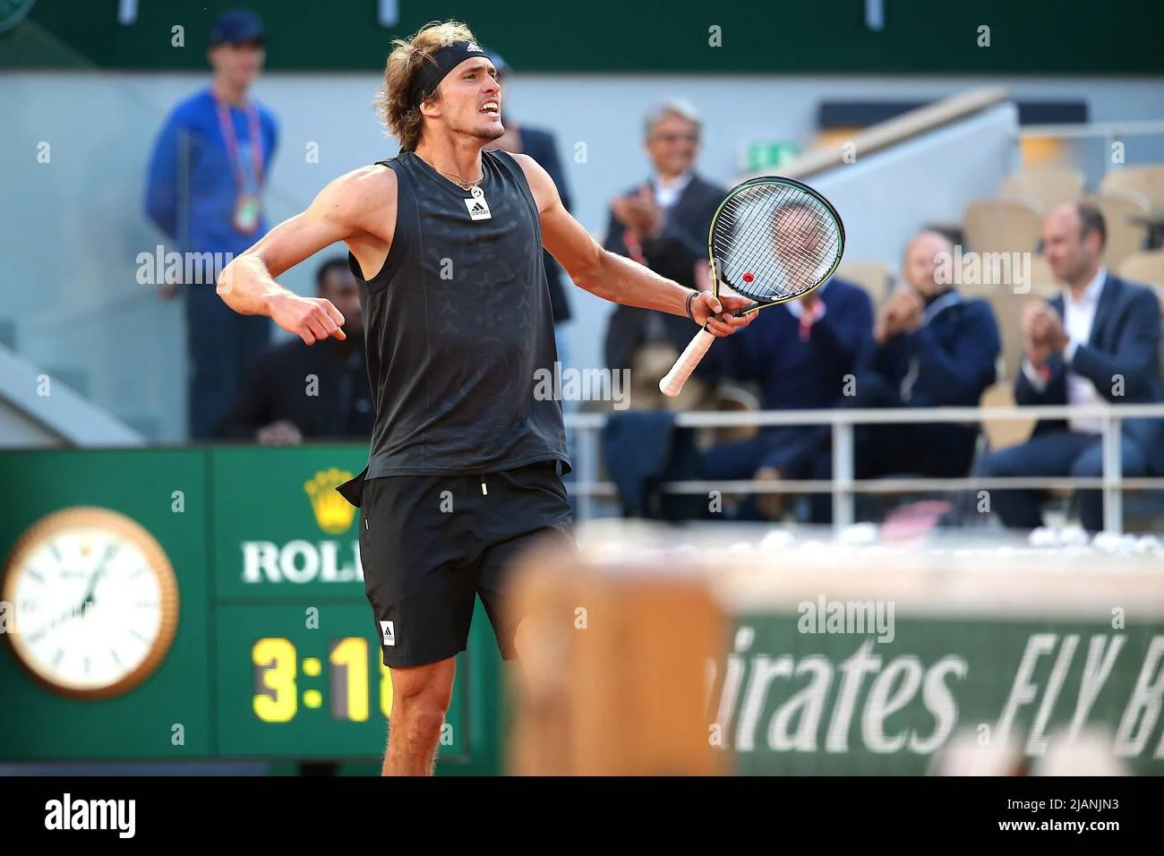 Alexander Zverev Menang di Roland Garros, Kontroversi dan Reaksi