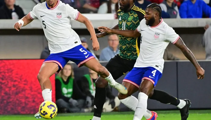Antonee Robinson dan USMNT Siap Menghadapi Tantangan di Piala Dunia 2026