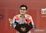 Budiman Sudjatmiko Dikepung Mahasiswa UGM: Antara Kritik dan Pengkhianatan