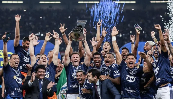 Cruzeiro Berhasil Mengamankan Posisi di Papan Atas Brasileirão Série A