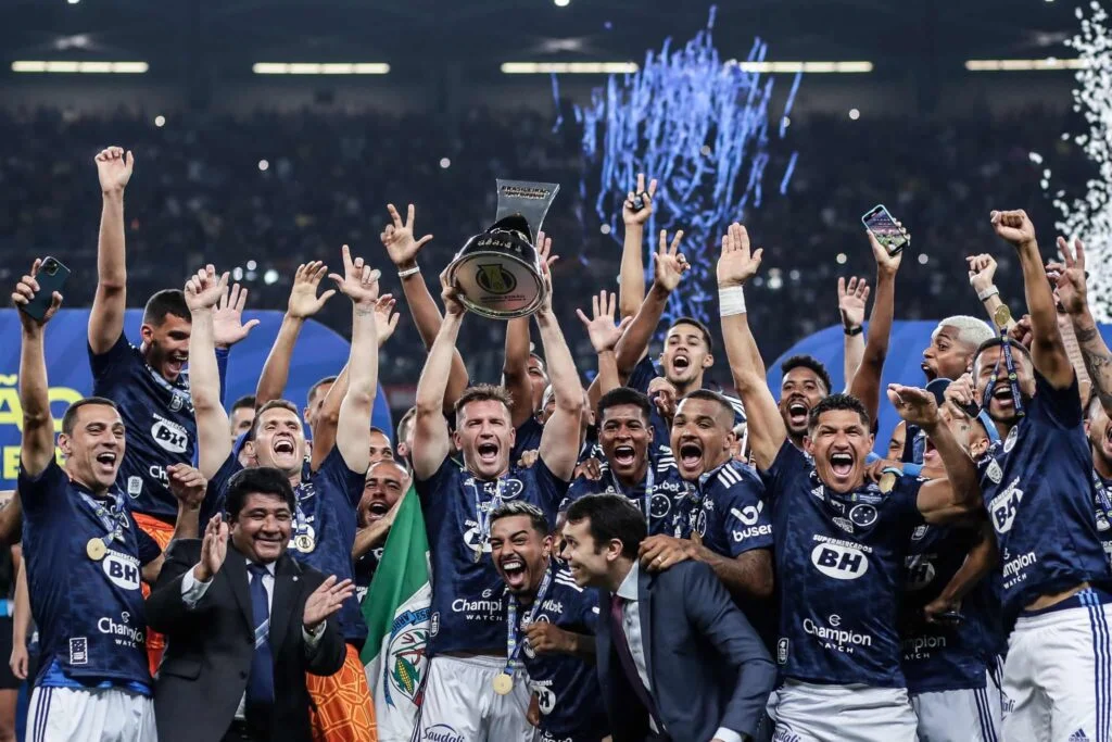 Cruzeiro Berhasil Mengamankan Posisi di Papan Atas Brasileirão Série A