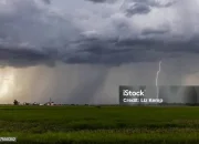 Cuaca Ekstrem Melanda Amerika Serikat, Badai Petir dan Banjir Melanda Texas