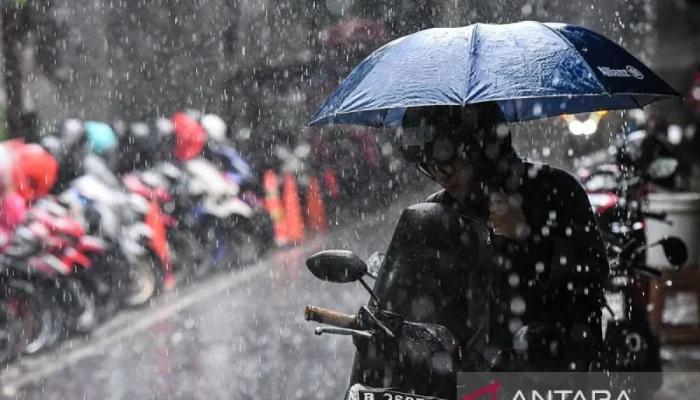Cuaca Hari Ini: Jakarta dan Banten Berpotensi Hujan, Cirebon dan Bali Cerah Berawan