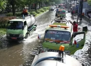 Cuaca Surabaya Hari Ini: Hujan Ekstrem dan Banjir Mengancam Warga