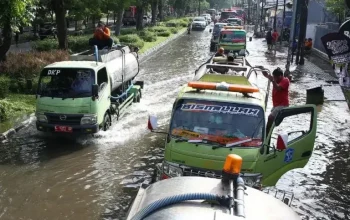 Cuaca Surabaya Hari Ini: Hujan Ekstrem dan Banjir Mengancam Warga