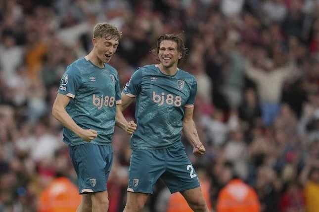 Dean Huijsen Tidak Terkait dengan Arsenal dan Liverpool, Namun Andoni Iraola dan Xabi Alonso Siap Menghadapi Tantangan Baru