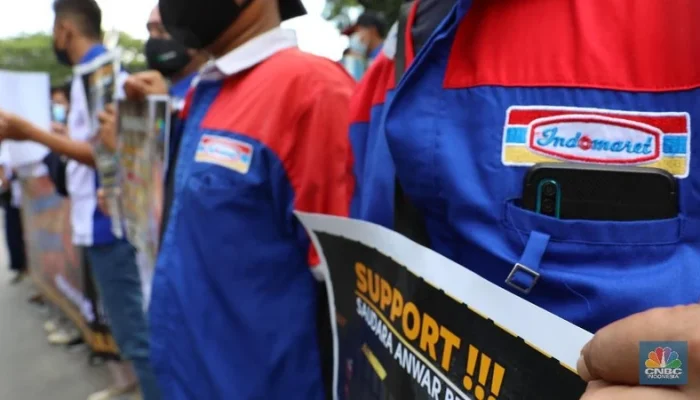 Demo Karyawan Indomaret: Penutupan Sementara dan Tuntutan Hak Lembur