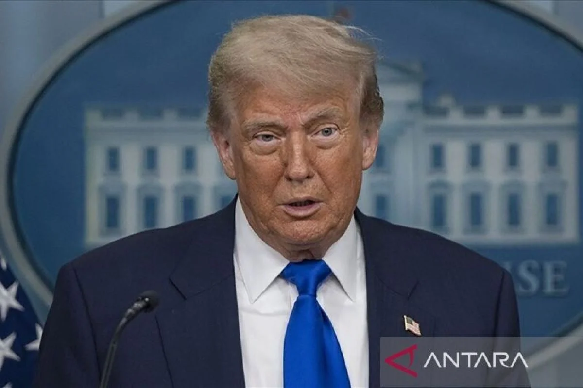 Donald Trump dan Dinamika Hubungan Internasional: Dari G7 hingga UFC di Gedung Putih