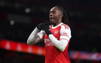 Ebere Eze dan Rekor Ever-Present di Premier League