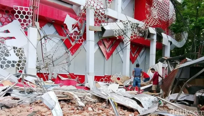 Gempa M 7,7 di Sangihe: BMKG Akhiri Peringatan Tsunami, Puluhan Bangunan Rusak