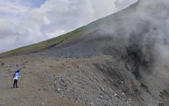 Gempa Manado Hari Ini: Masyarakat Diminta Waspada dan Tidak Mendekati Kawasan Bahaya Gunung Lokon