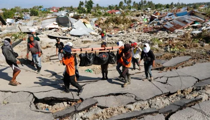 Gempa Palu: Dampak Gempa Sulteng Magnitudo 6,7 dan Upaya Penanganan