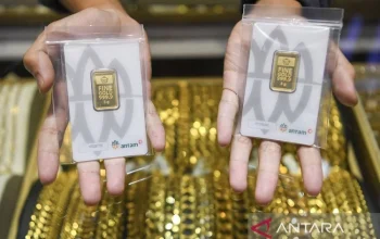 Harga Emas Antam Turun Rp 15.000, Cek Harga Emas Hari Ini di Sini