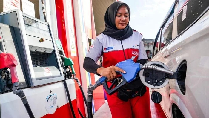 Harga Pertamax Melonjak, Dampaknya Terhadap Masyarakat dan Pengemudi Ojol