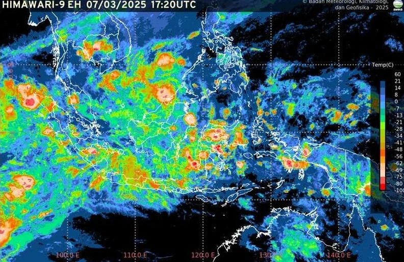 Hujan dan Cuaca Ekstrem di Berbagai Wilayah Indonesia