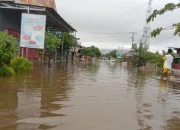 Hujan Melanda Indonesia: Dari Banjir di Parigi Moutong hingga Taman Hujan di Surabaya