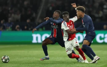 Insiden Bukayo Saka vs PSG: Kontroversi dan Konsekuensi