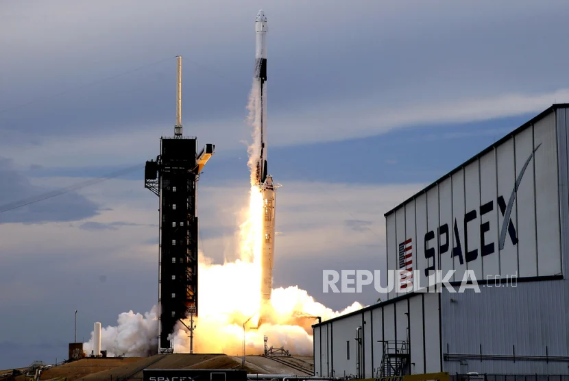 IPO dan Strategi Investasi: Menganalisis Kasus Rocket Lab dan SpaceX