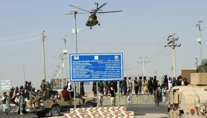 Konflik Pakistan-Afghanistan Memburuk, 13 Orang Tewas dalam Serangan Udara