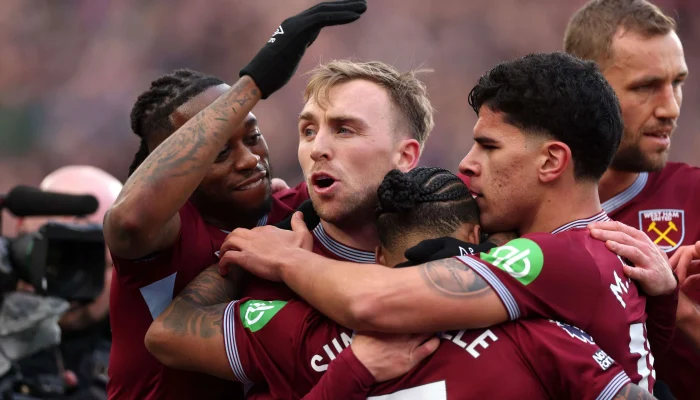 Krisis di West Ham: David Sullivan Mundur dan Rumor Pemain
