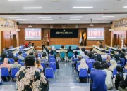 Mahasiswa UGM Geruduk Panggung Diskusi, Pemerintah Dikecam karena Kebijakan yang Tidak Populer