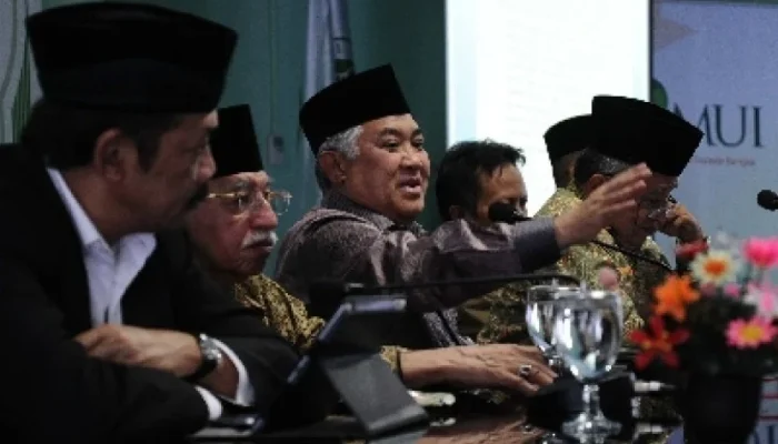 Majelis Ulama Indonesia dan Din Syamsuddin: Dukung Ketegasan terhadap LGBT dan Kriminalisasi