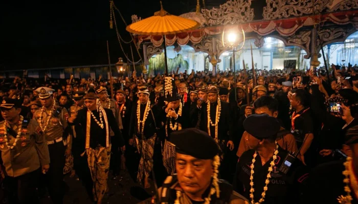 Makna Malam 1 Suro dan Tradisi Grebeg Suro dalam Menyambut Tahun Baru Islam