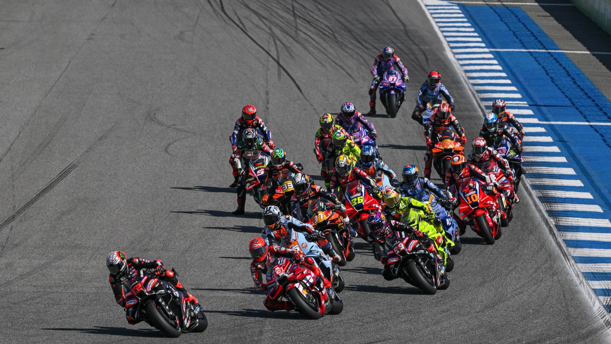 Marc Marquez Bangkit, Aprilia Khawatir di MotoGP 2026