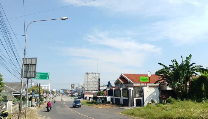 Mati Lampu Melanda Sejumlah Wilayah, Warga Keluhkan Kendala Aktivitas