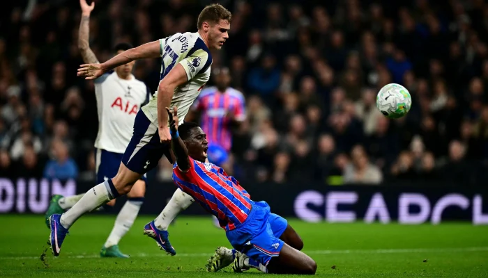 Micky van de Ven Dalam Sorotan: Apa yang Terjadi di Tottenham dan Tim Nasional Belanda?
