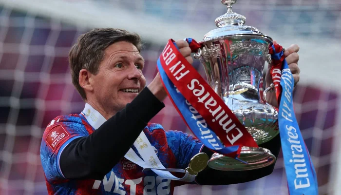 Oliver Glasner Siap Tinggalkan Crystal Palace untuk Melatih Milan